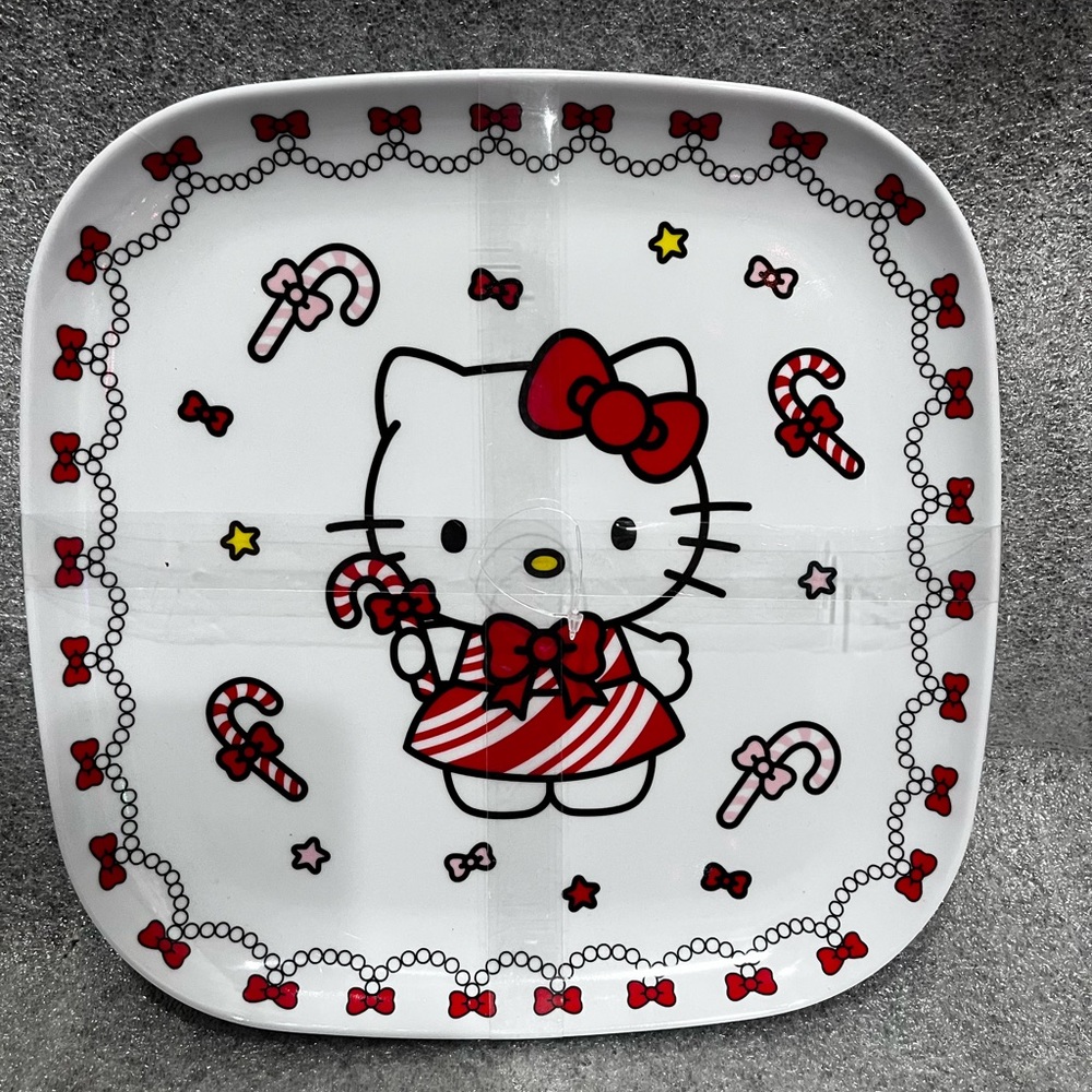 Hello Kitty Holiday Plate